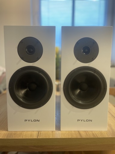 Zdjęcie oferty: Pylon Diamond Monitor 18 Idealne Nowe Obudowy