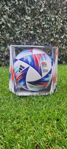 Zdjęcie oferty: Piłka meczowa Adidas OMB Uefa NL 22 Pro Match Ball