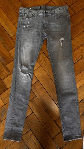 Zdjęcie oferty: Spodnie jeansowe męskie jack&jones rozmiar M 