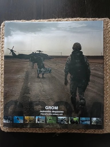 Zdjęcie oferty: GROM Jednostka wojskowa album