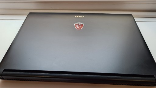 Zdjęcie oferty: MSI GL72 7RD Obudowa klapa + dół + zawiasy