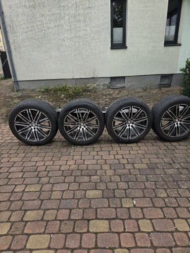 Zdjęcie oferty:  Sprzedam opony zimowe z felgami