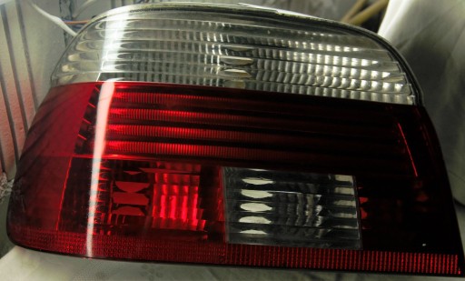 Zdjęcie oferty: Tylna lampa Led BMW serii 5 E39 LIFT lewa