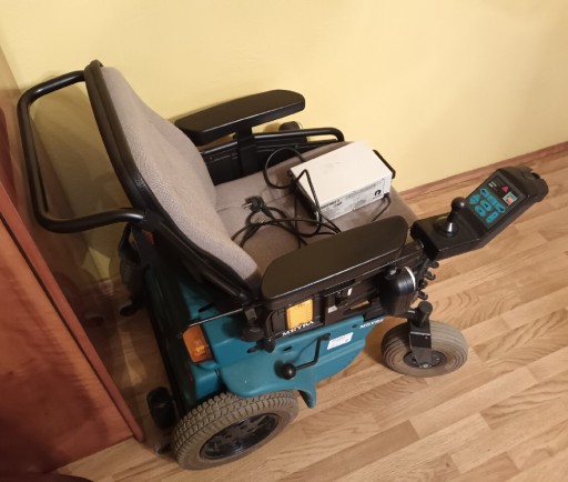 Zdjęcie oferty: Wózek inwalidzki meyra elektryczny
