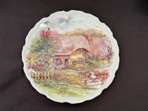 Zdjęcie oferty: ROYAL OSBORNE Śliczny talerz ozdobny wieś widok 