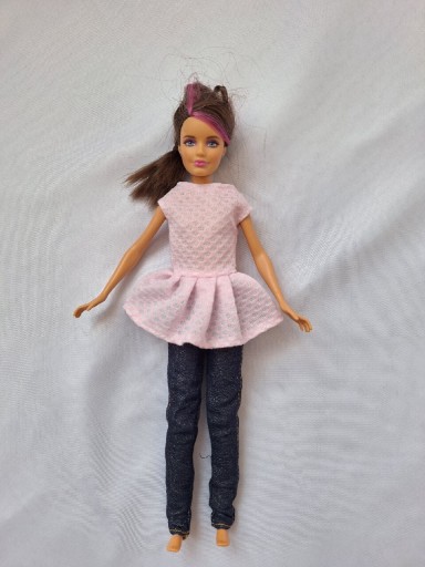 Zdjęcie oferty: Komplet, ubranka dla lali ok 30 cm barbie skipper 