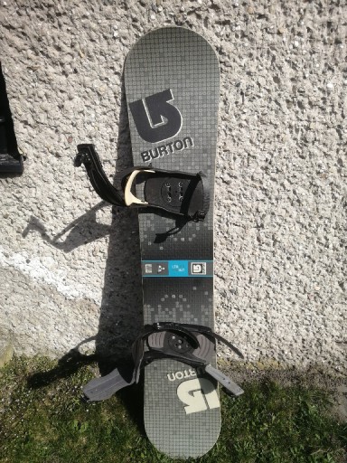 Zdjęcie oferty: Snowboard Burton 