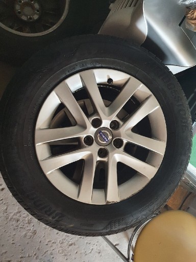 Zdjęcie oferty: Sprzedam Alufelgi Volvo R16