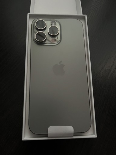 Zdjęcie oferty: iPhone 15 Pro Max 256 GB natural titanium color
