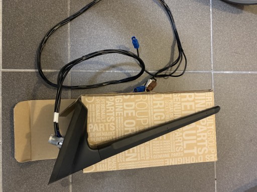 Zdjęcie oferty: Antena kompletna do Renault Captur II oryginał 