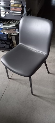 Zdjęcie oferty: Krzesło z ekspozycji