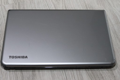 Zdjęcie oferty: Toshiba c55-a-10m 15,6 " Intel Core i5 8Gb 256 Ssd