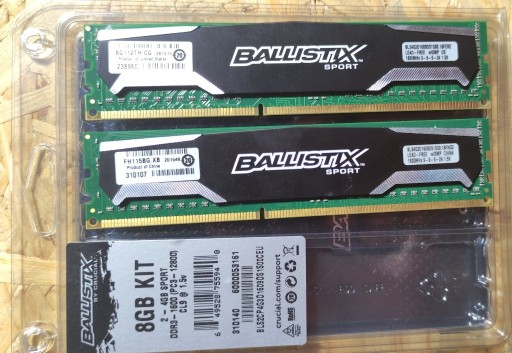 Zdjęcie oferty: Pamięć RAM DDR3 8 GB 2x4GB