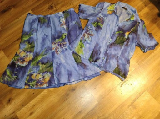 Zdjęcie oferty: Bluzka i spódnica z jedwabiem 