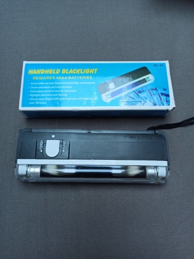 Zdjęcie oferty: Lampa latarka tester UV do banknotów 
