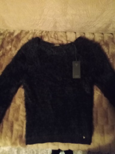 Zdjęcie oferty: Sweter Guess czarny w rozmiarze s