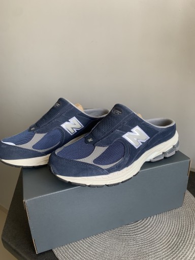 Zdjęcie oferty: Klapki Buty New Balance M2002RMC