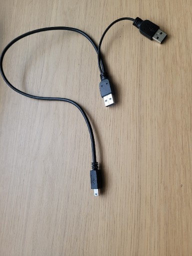 Zdjęcie oferty: Kabel mini USB z zasilaniem USB