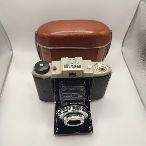 Zdjęcie oferty: Stary aparat  miechowy Kodak 66 model ll łata50te