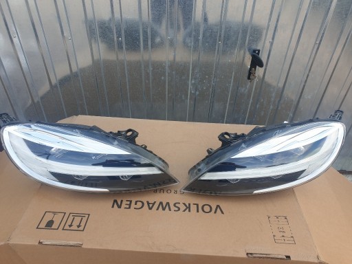 Zdjęcie oferty: LAMPA prawa + lewa VOLVO V40 Crossland