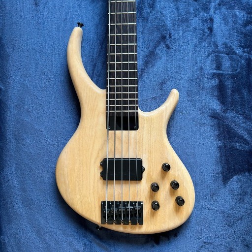 Zdjęcie oferty: Tobias Growler Gibson 5 USA - amerykański bass