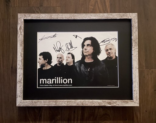 Zdjęcie oferty: Marillion - oryginalne autografy! 