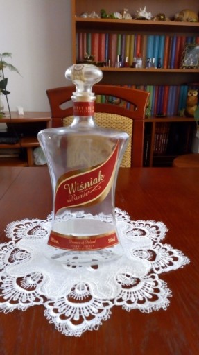 Zdjęcie oferty: Stara butelka  Wiśniak na Rumie - dla zbieraczy