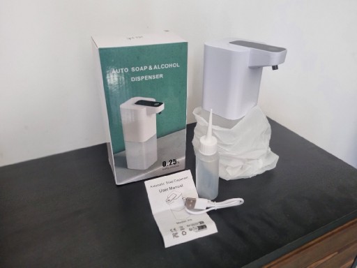 Zdjęcie oferty: automatyczny dozownik do mydła szamponu żelu pod prysznic ładowany USB Nowy