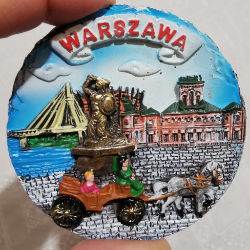 Zdjęcie oferty: Magnes na lodówkę 3D Warszawa syrenka bryczka