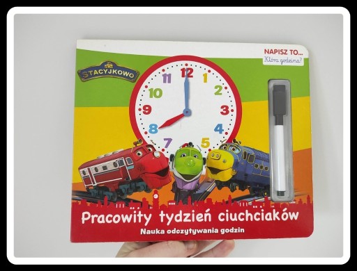 Zdjęcie oferty: Pracowity tydzień ciuchciaków książeczka 