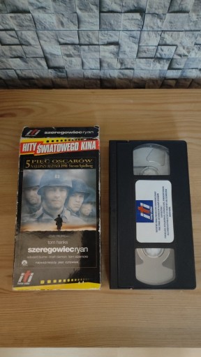 Zdjęcie oferty: SZEREGOWIEC RYAN - VHS 