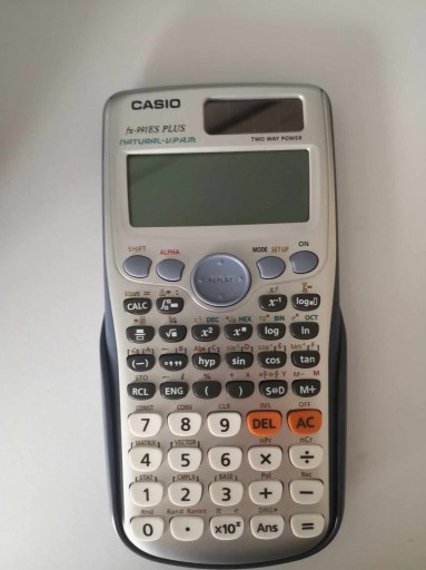 Zdjęcie oferty: Kalkulator naukowy Casio