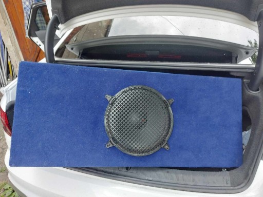 Zdjęcie oferty: Skrzynia basowa  subwoofer  z  MB QUART  WC 304