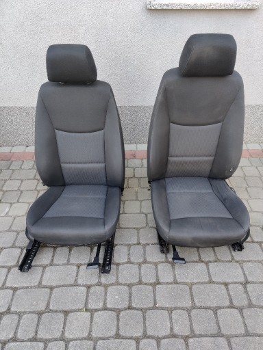 Zdjęcie oferty: Fotele przednie welurowe BMW E90 LCI
