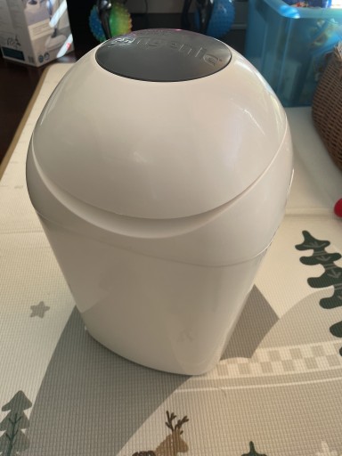 Zdjęcie oferty: Kosz na pieluchy Tommee Tippee Sangenic