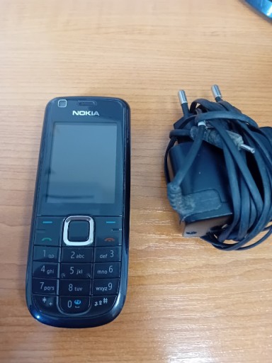 Zdjęcie oferty: NOKIA 3120C SPRAWNA BEZ SIMLOKA POLECAM !!!