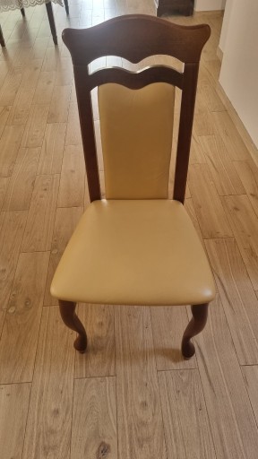 Zdjęcie oferty: Krzesła - komplet 8 sztuk