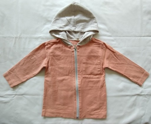 Zdjęcie oferty: Bawełniana bluza dziecięca z kapturem r. 98
