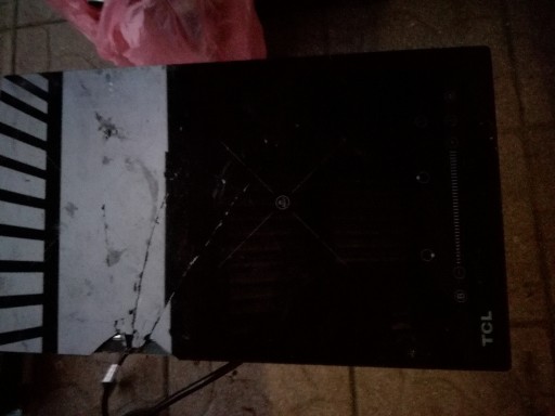 Zdjęcie oferty: Płyta indukcyjna do zabudowy TCL TI28B2S1 USZKODZONA