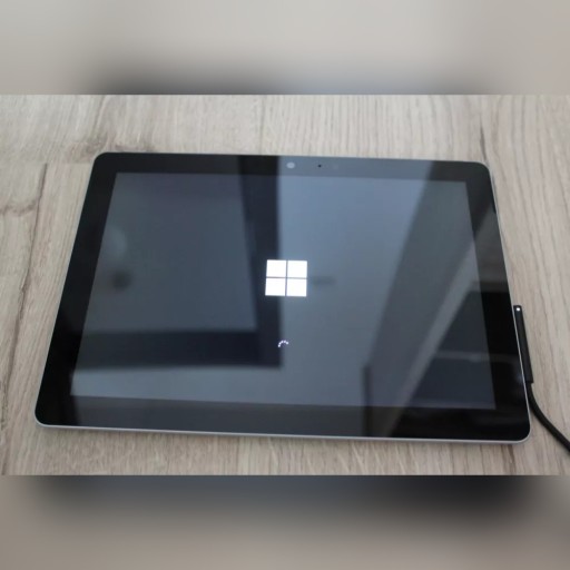 Zdjęcie oferty: Microsoft Surface go 4/64 GB jak NOWY 