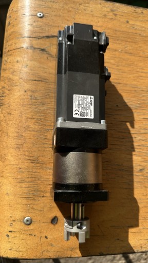 Zdjęcie oferty: Silnik krokowy Mitsubishi HG-KN43BK