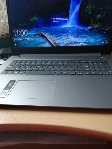 Zdjęcie oferty: Laptop