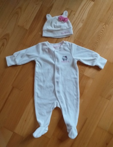 Zdjęcie oferty: Hello Kitty H&M pluszowy komplet z czapeczką r.62