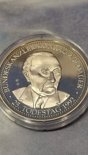 Zdjęcie oferty: Niemcy , Medal Kondrad Adenauer 