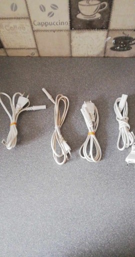 Zdjęcie oferty: Kabel zasilający ósemka  ok 1,5 m biały 2.49 szt