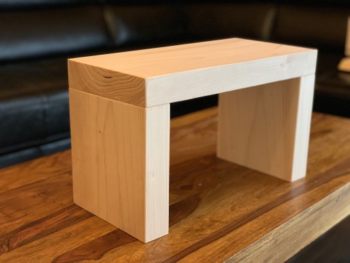 Zdjęcie oferty: Masywny stołek drewniany, stolik 40cm Artdesign 