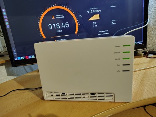 Zdjęcie oferty: Router Fritzbox 7581