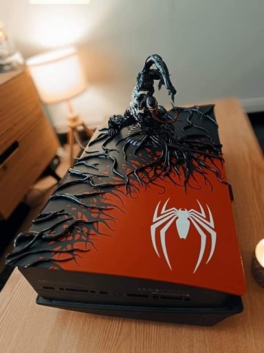 Zdjęcie oferty: Modyfikacja obudowy PS5 - Spider-man 2