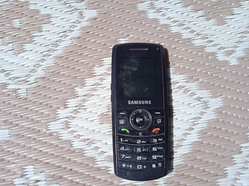 Zdjęcie oferty: Telefon Samsung Z170 Stan nieznany