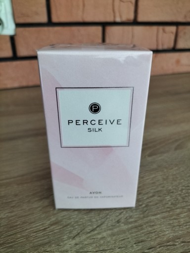 Zdjęcie oferty: Avon PERCEIVE SIlk Woda perfumowana 50ml